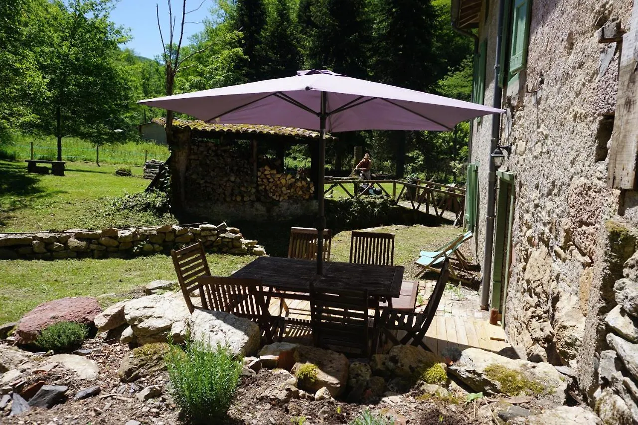Villa Le Pidro - A Family House With Private Stream And Woodland à Castelnau-Durban 0*,